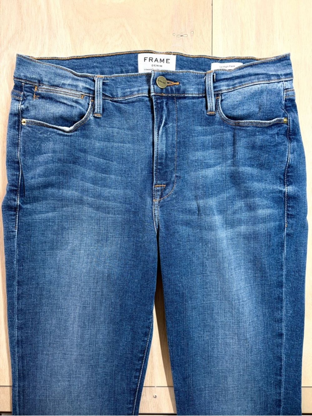 FRAME Le High Flare Jeans in Columbus Wash Size 31 High Rise Stretch long - Picture 3 of 11